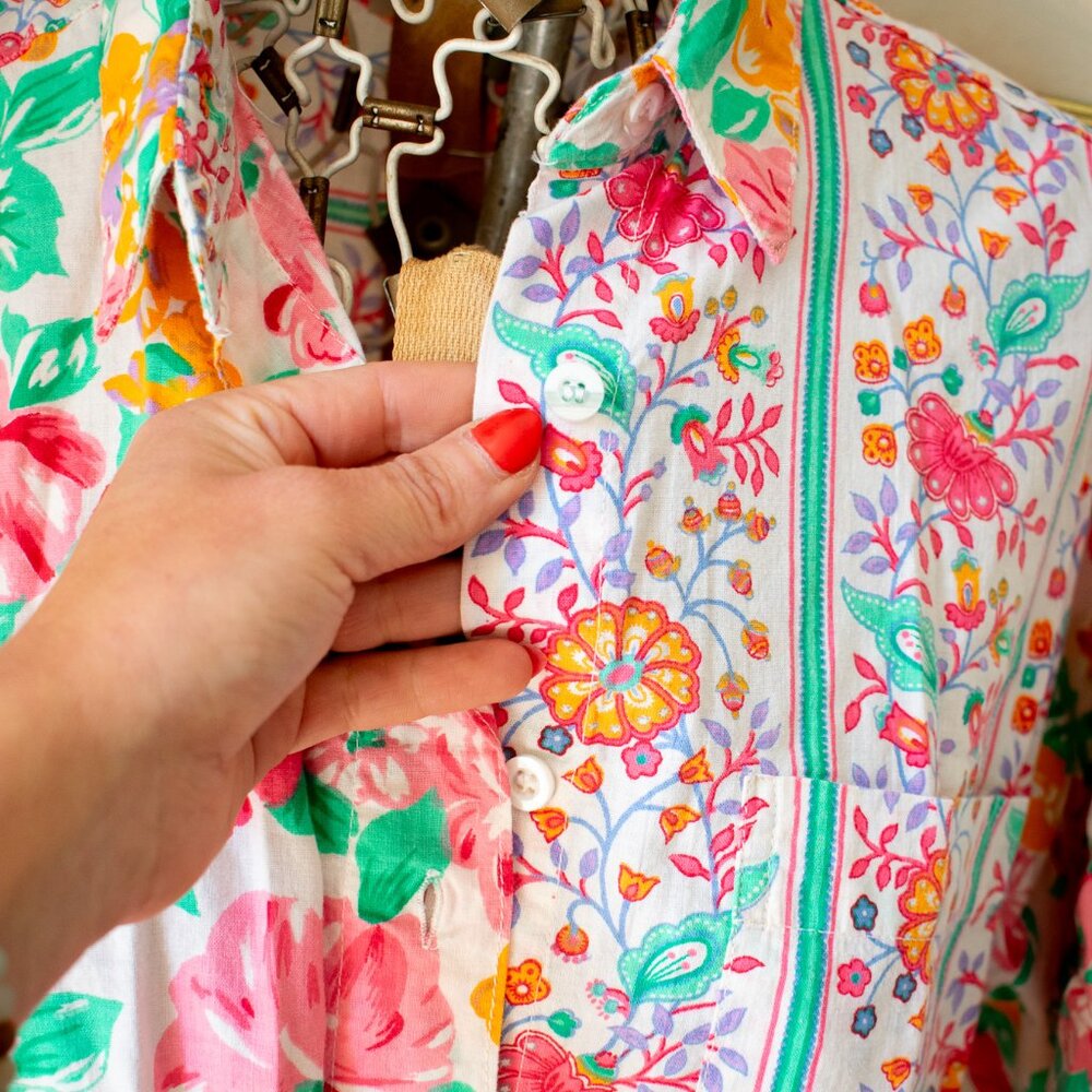 Vintage Floral Button Down Shirt Mixed Blues Size Small